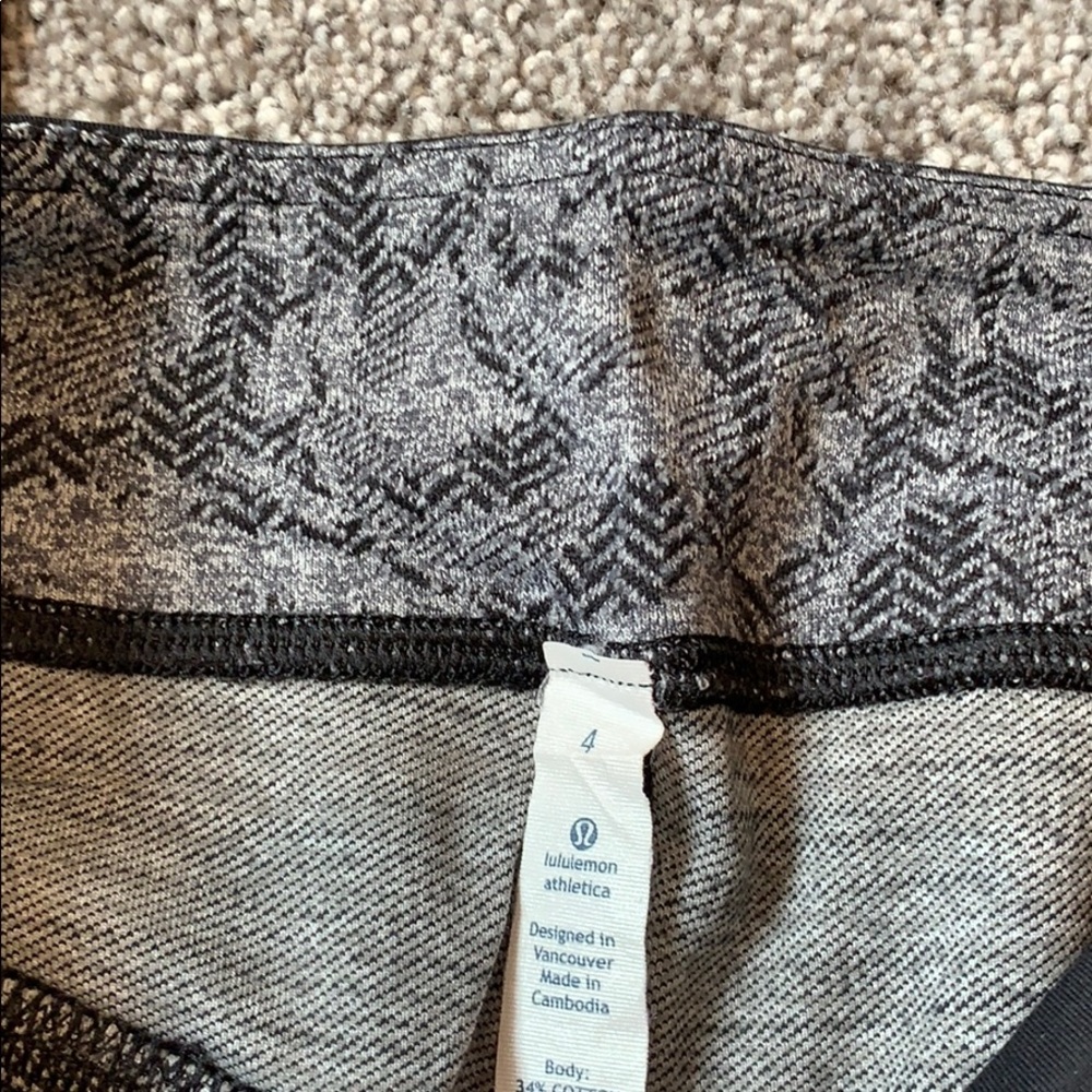 Lululemon Athletic leggings - Picture 4 of 4